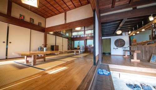 Japanese-Style Room