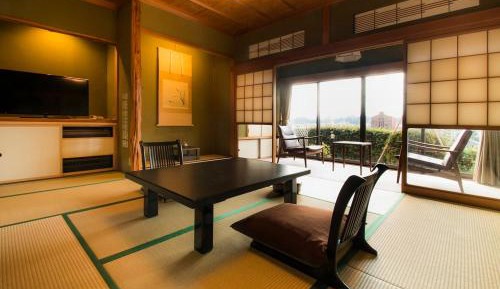 Japanese-Style Room - Suisen
