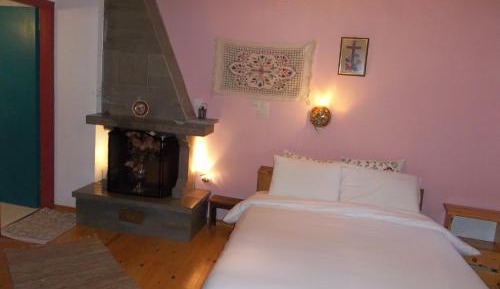 Double Room with a Mountain View 