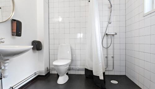 Twin Room with Shared Bathroom