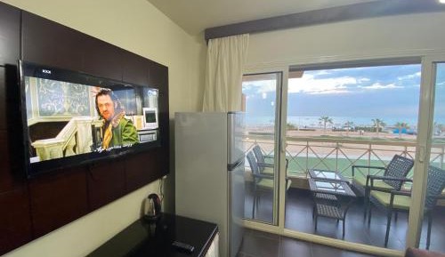 Studio with Sea View
