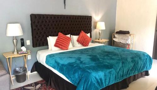 Deluxe Family Suite