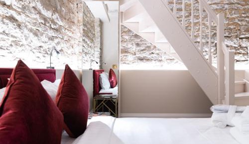 Apartment - Split Level