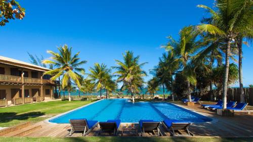 Superior Suite with pool view