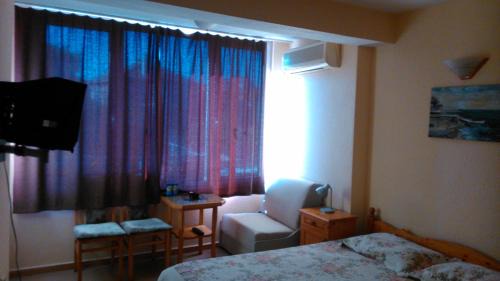 Double or Twin Room with Garden View