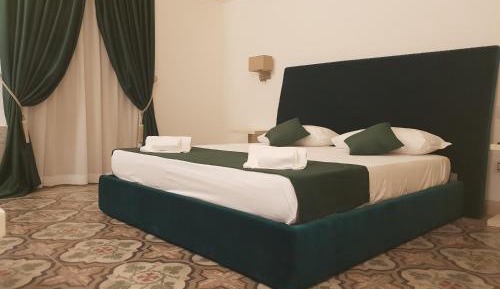 King Room with Garden View