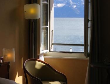 Twin Room with Lake View