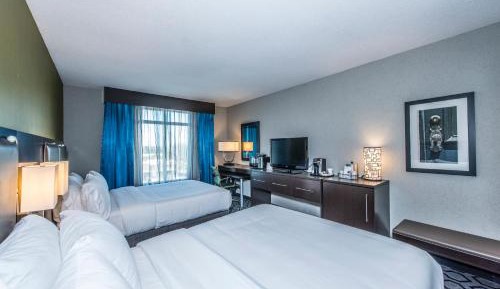 Standard Room with Two Queen Beds