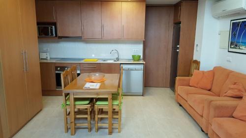 Apartment (2-4 Adults)