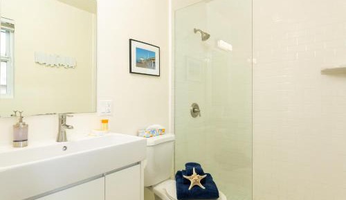 Deluxe Room with 2 queen beds