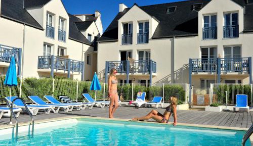 One-Bedroom Apartment with Terrace (2 Adults)
