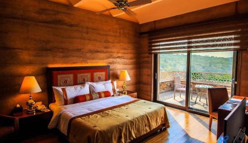 Double Queen Guest Room with Two Queen Beds - Hearing Accessible