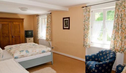 Large Double Room
