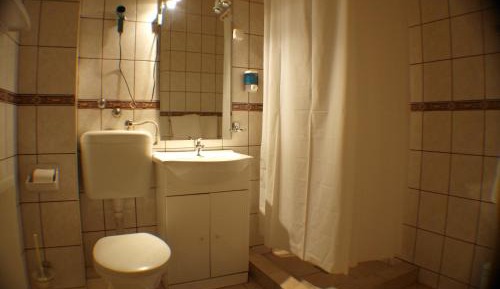Double Room with Air Conditioning