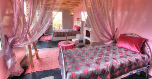 Suite with Garden View