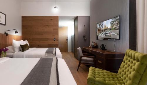 Superior Queen Room with Two Queen Beds