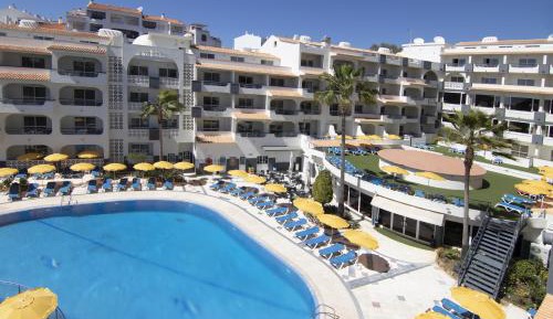 One-Bedroom Apartment with Pool View (2 Adults + 2 Children up to 12 Years Old)