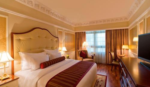 Deluxe King Room