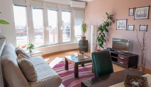 Apartment with Balcony
