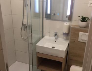 Deluxe Double or Twin Room with Balcony