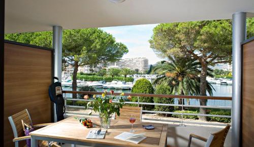 Two-Bedroom Apartment (4-6 People)