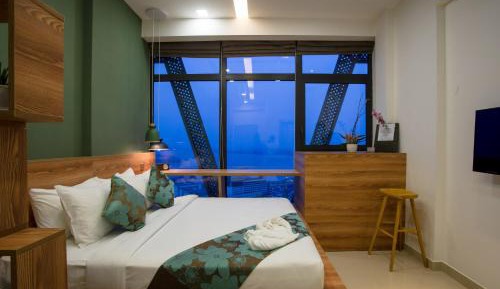 Landmark Double Room - River View