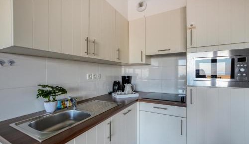 Two-Bedroom Apartment + Bunk Bed (Ground Floor)