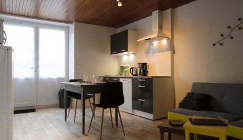 One-Bedroom Holiday Home