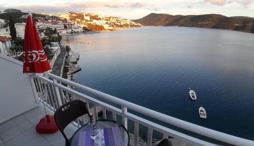 One-Bedroom Apartment with Sea View