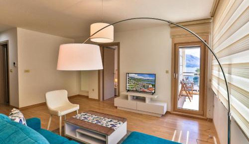 Suite with City View