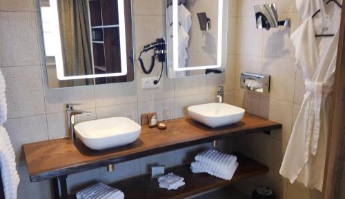 Superior Deluxe Double Room 