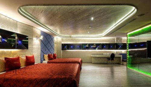 Premium Quadruple Room
