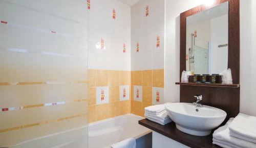 Two-Bedroom Apartment (6 People)