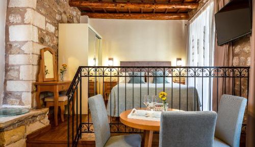 Apartment - Split Level