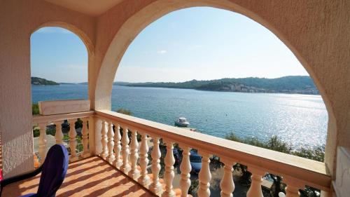 Two-Bedroom Apartment with Terrace and Sea View