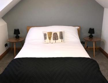 Deluxe Double Room with Shower