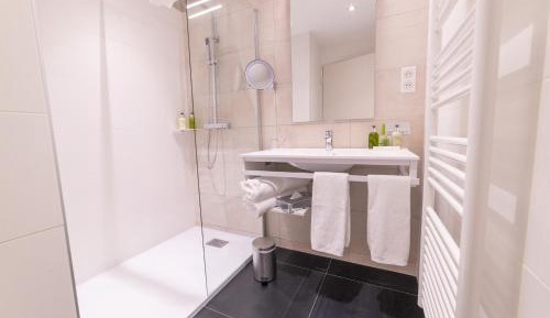 Elegance Double Room