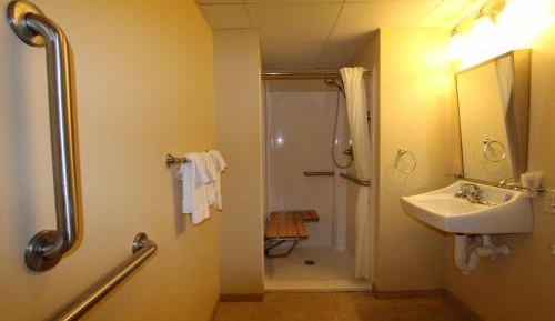 Queen Room with Two Queen Beds with Roll in Shower
