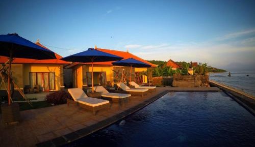Cave Giri Room with Ocean View