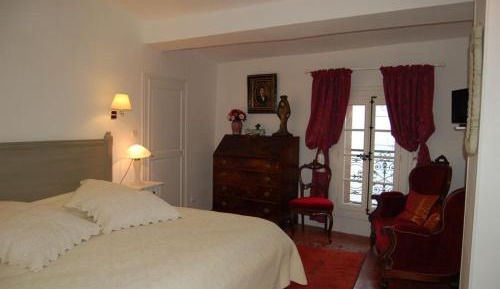Deluxe Double Room with Shower