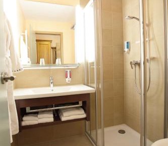 Classic Double Room with Balcony