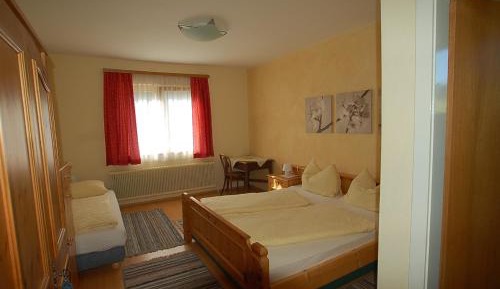 Triple Room with Mountain View