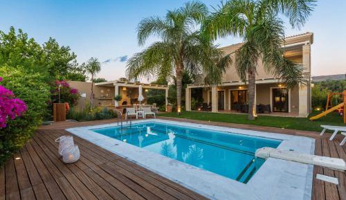 Four-Bedroom Villa