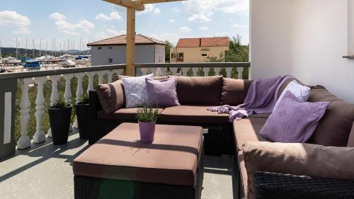 Apartment with Balcony
