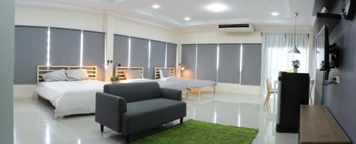 Deluxe Quadruple Room