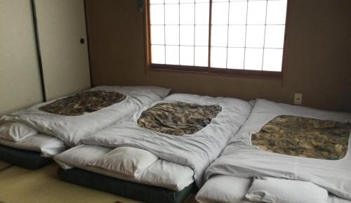 Japanese-Style Triple Room with Shared Bathroom