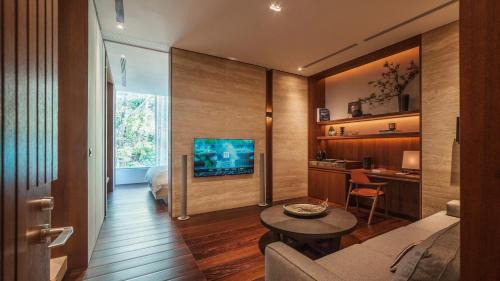 Prestige Suite