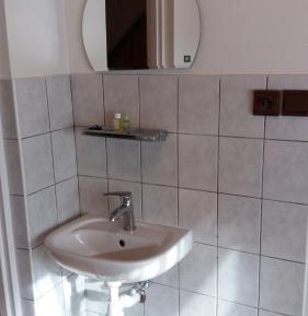 Single Room with Shared Bathroom