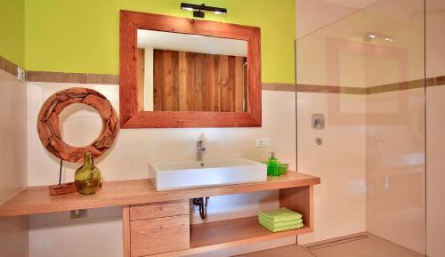 Deluxe Family Suite
