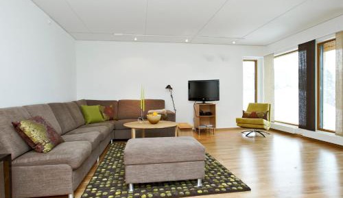 Five-Bedroom Apartment